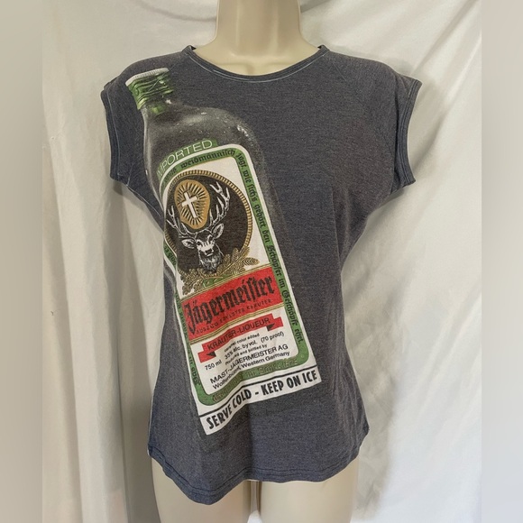 Yagermeister t-shirt Size large. Wore only a few times - Picture 1 of 3